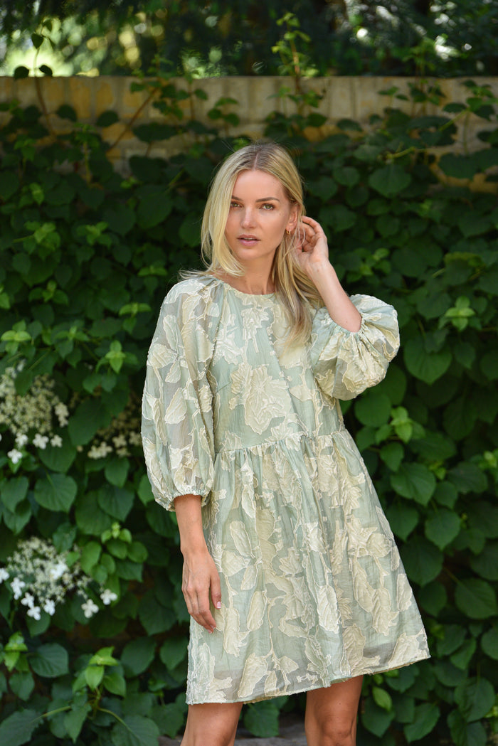 Janah Kjole, Dusty Green