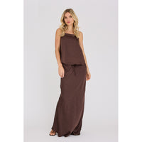 Emily Top, Brun
