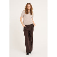 Rena Polo Strik, Sand