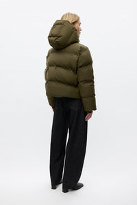 Leo Jakke, Dark Olive