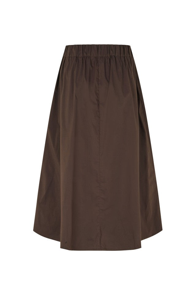 Lila Nederdel, Mørkebrun