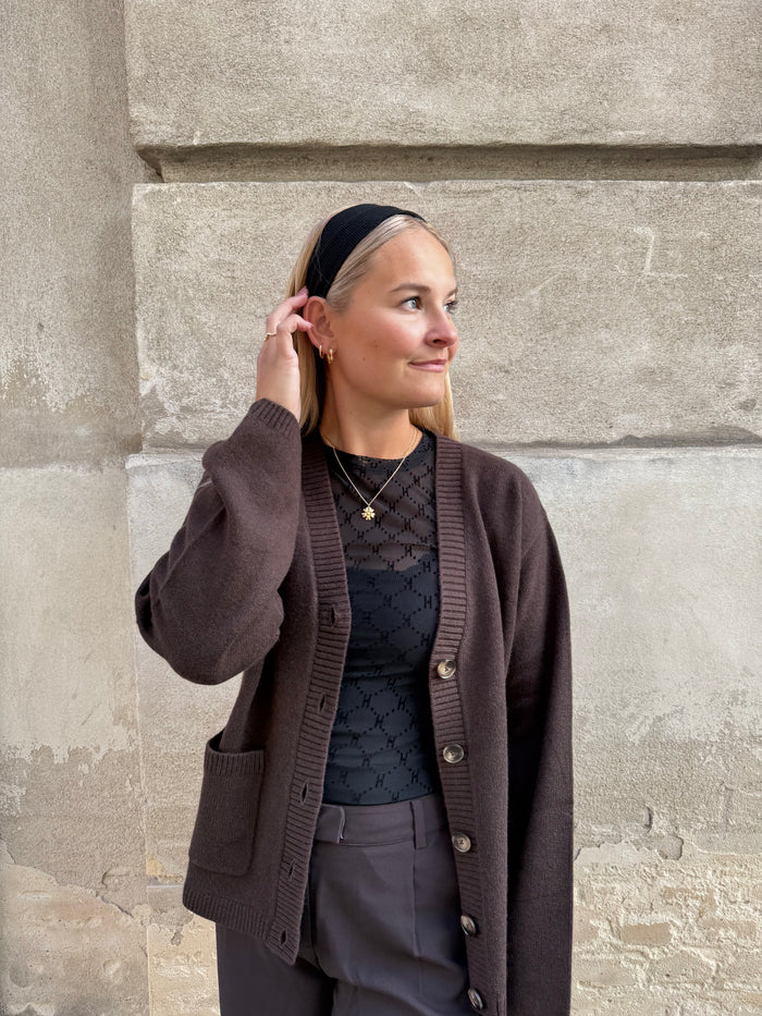 Elise Strik Cardigan, Chocolate Torte
